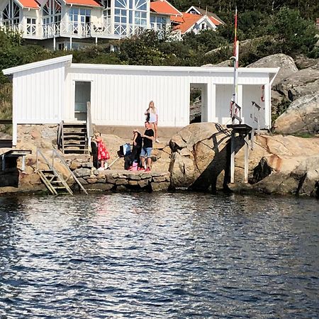 Noesund Orust Lilla Huset Villa Exterior foto