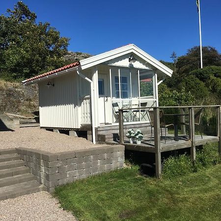 Noesund Orust Lilla Huset Villa Exterior foto