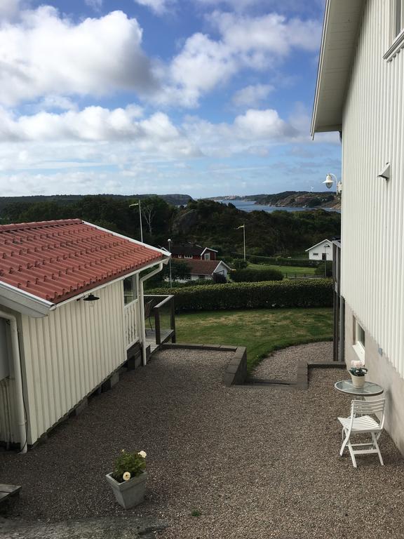 Noesund Orust Lilla Huset Villa Exterior foto